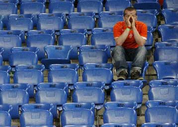 Αδεια καθίσματα στο Ολλανδία – Ρωσία