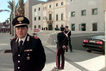 Σκάνδαλο στην Ιταλία με χρηματισμό ιθυνόντων του Εθνικού Οργανισμού Φαρμάκων