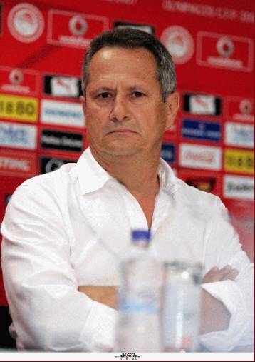 Στην Ισπανία με… προεδρική εντολή για «ερυθρόλευκους» στόχους