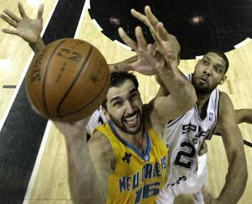 Ο Στογιάκοβιτς διέψευσε τα σενάρια για μεταγραφή στους «αιωνίους» αντιπάλους