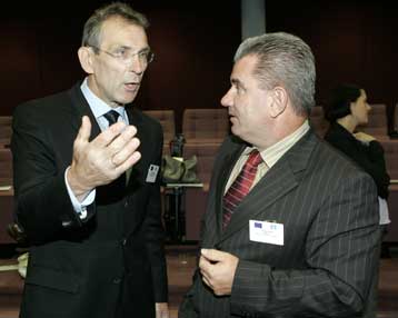 Οι πολιτικές της ΕΕ για την κλιματική αλλαγή δεν θα μειώσουν τις εισαγωγές πετρελαίου