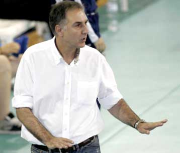 Επισημοποιήθηκε ο γάμος μεταξύ Παναθηναϊκού και Λεώνη