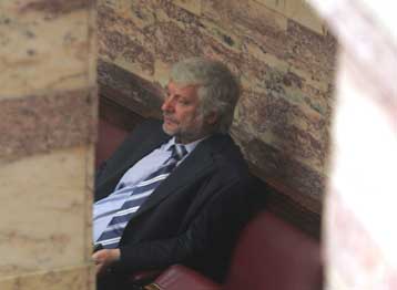 Διαφώνησε, αλλά υπερψήφισε, το Χωροταξικό Σχέδιο ο Πέτρος Τατούλης