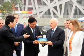 «Αρωμα» πολιτισμού την τρίτη μέρα επίσκεψης του Προέδρου στην Κίνα