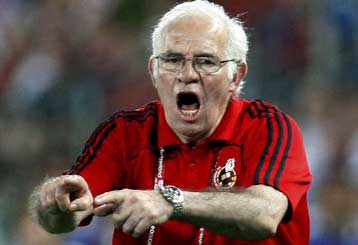 Η Φενέρμπαχτσε ανακοίνωσε τον Αραγονιές για δύο χρόνια