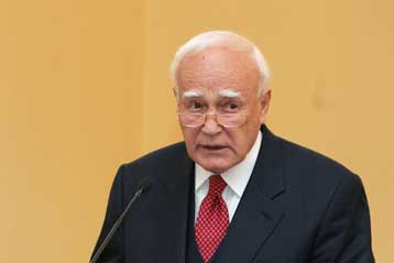 Μηνύματα πολιτειακής και πολιτικής ηγεσίας για την μάχη κατά των ναρκωτικών