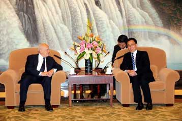 Ολοκληρώθηκε η επίσημη επίσκεψη Παπούλια στην Κίνα