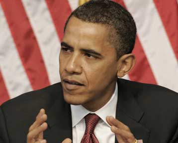 Στην αποπληρωμή του χρέους της Κλίντον υπόσχεται να βοηθήσει ο Ομπάμα