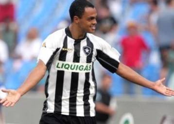 Ο Αλεσάντρο δηλώνει ότι έχει συμφωνήσει με τον Παναθηναϊκό