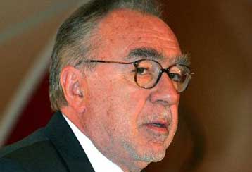 Επίθεση Κόκκαλη κατά Βουρλούμη για τις προμήθειες του ΟΤΕ πριν το 2004