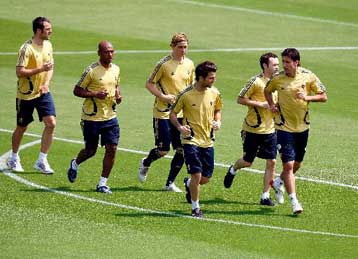 Αλλάζει το σύστημα της Ισπανίας ο Αραγονιές στον τελικό με τη Γερμανία