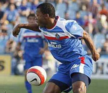 Oλυμπιακός ενδιαφέρεται για… «Δύναμη του Θεού»