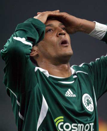 «Η διοίκηση με διώχνει» δήλωσε ο Μόρις και στη συνέχεια… διέψευσε