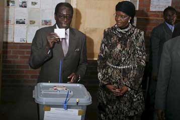 Κόλαφος οι διεθνείς παρατηρητές για τις εκλογές στη Ζιμπάμπουε