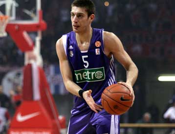 Ανακοινώθηκε από τον Ολυμπιακό ο Πελεκάνος