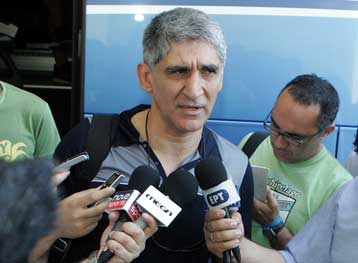 Η Εθνική ξαποσταίνει και ξανά προς… προετοιμασία τραβά