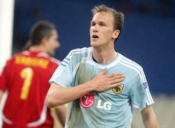 Καπετάνος τέλος, εξελίξεις με Βενετίδη, Μπασινά και «τίγρη»