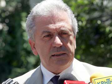 Υπόσχεση Δ.Αβραμόπουλου για την αναβάθμιση των υπηρεσιών υγείας της Δωδεκανήσου