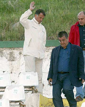 Το πείσμα του Σκόρδα να βάλει στο «ψυγείο» τον Αβραάμ, έδιωξε τον Μπάγεβιτς από τον Αρη