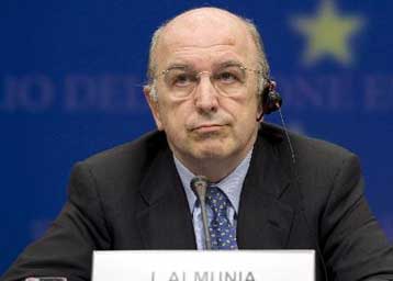 Η ευρωπαϊκή οικονομία αντιμετωπίζει κίνδυνο στασιμοπληθωρισμού, λέει ο Χ.Αλμούνια