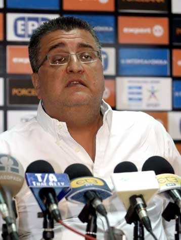 «Κατηγορώ» Σκόρδα κατά Μπάγεβιτς για την παραίτηση από τον πάγκο του Αρη