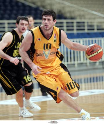 Ο Μπάρλος υπέγραψε για δυο χρόνια στον Αρη