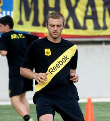 Ο Αρης αγκαλιάζει τον Αβραάμ με… «Απόλυτο σεβασμό και αγάπη»