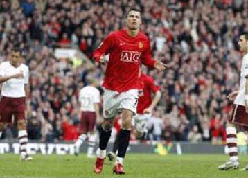 Στο χειρουργείο ο Κ. Ρονάλντο… μένει Αγγλία επιμένουν στη Μάντσεστερ