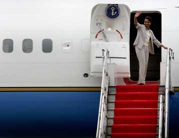 Στην Ευρώπη η Κοντολίζα Ράις με αντιπυραυλική ασπίδα στη «βαλίτσα» της