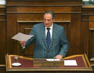 Διακομματική Επιτροπή για τον έλεγχο του «πολιτικού» χρήματος ζητά ο πρωθυπουργός