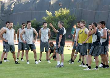 Η «πρώτη» του Θρασύβουλου και οι δύο μεταγραφές που έρχονται