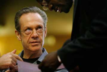 Βαριά ποινή στον Βρετανό μισθοφόρο για το πραξικόπημα στην Ισημερινή Γουινέα