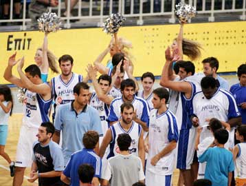 Ελληνική… σάμπα στην πρεμιέρα του «Ακρόπολις»