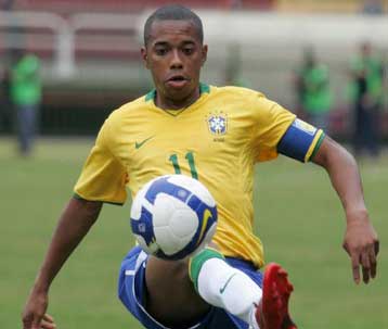 Στο Πεκίνο οι Ροναλντίνιο, Ρομπίνιο, εκτός ο Λεονάρντο