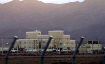 Σε Ισραήλ και ΗΠΑ θα επιτεθεί το Ιράν εάν δεχθεί επίθεση, λέει θρησκευτικός ηγέτης