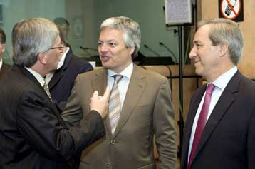 Δυσμενέστερες οι επιπτώσεις της κρίσης στην οικονομία της ΕΕ, προειδοποιεί το Ecofin