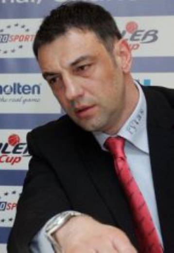 «Θα κοιτάξουμε στα μάτια κάθε αντίπαλο» λεει ο Τριφούνοβιτς