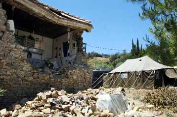 Καθορίστηκαν οι λεπτομέρειες για τη χορήγηση κρατικής αρωγής στους σεισμόπληκτους