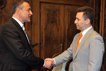 Επί τάπητος η ονομασία της ΠΓΔΜ στη συνάντηση Τσερβένκοφσκι-Γκρούεφσκι