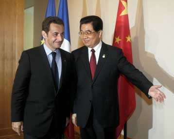 Ο Νικολά Σαρκοζί θα παραστεί στην τελετή έναρξης των Ολυμπιακών Αγώνων