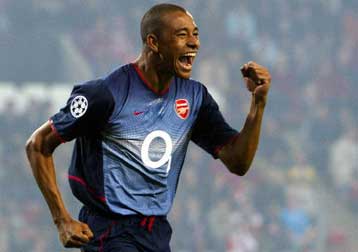 Προ των πυλών του Παναθηναϊκού ο Βραζιλιάνος σταρ της Αρσεναλ Ζιλμπέρτο Σίλβα