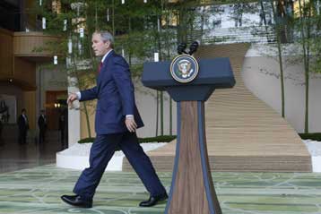 Συνομιλίες για συμφωνία στον τομέα της πυρηνικής ενέργειας είχαν οι ηγέτες ΗΠΑ-Ινδίας