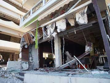 Ισχυρή έκρηξη σε καφετέρια του Πειραιά τα ξημερώματα της Τετάρτης