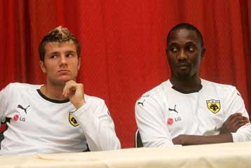 «Δίψα» Χετεμάι, Ενσαλίβα για την 11άδα της ΑΕΚ