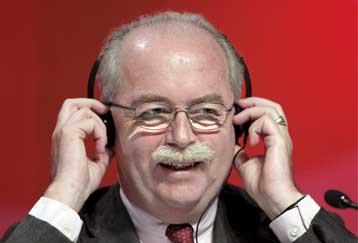 Αποσύρεται η γαλλική Total από τη δραστηριότητά της στο Ιράν