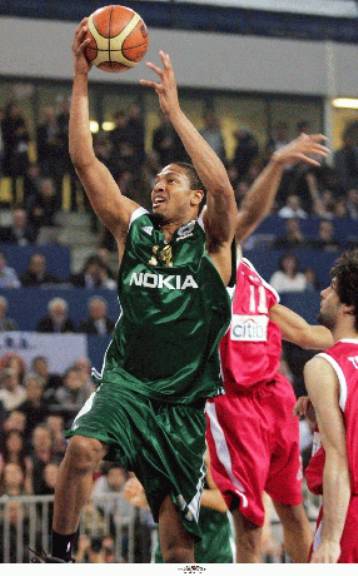 Ελεύθερος ο Γουίνστον από τον Παναθηναϊκό