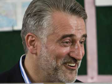 Εκτός της βουλής της ΠΓΔΜ αποφάσισε να παραμείνει το αλβανικό DPA