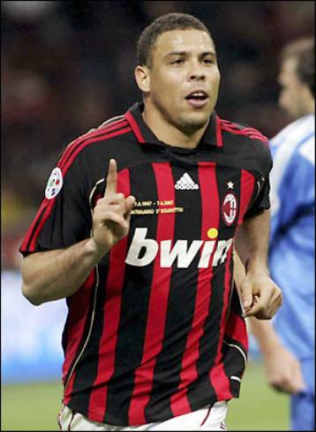 Ο Ρονάλντο επιστρέφει στη Βραζιλία για τη Φλαμένγκο