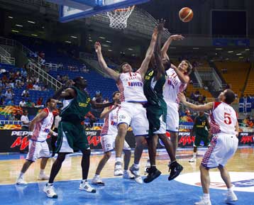 Ξεκίνημα χωρίς προβλήματα για την Κροατία, 93-79 το Καμερούν