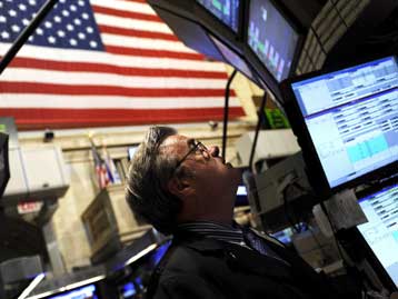Καθοδικά ξεκίνησε την χρηματιστηριακή εβδομάδα η Νέα Υόρκη, με κέρδη η Ευρώπη